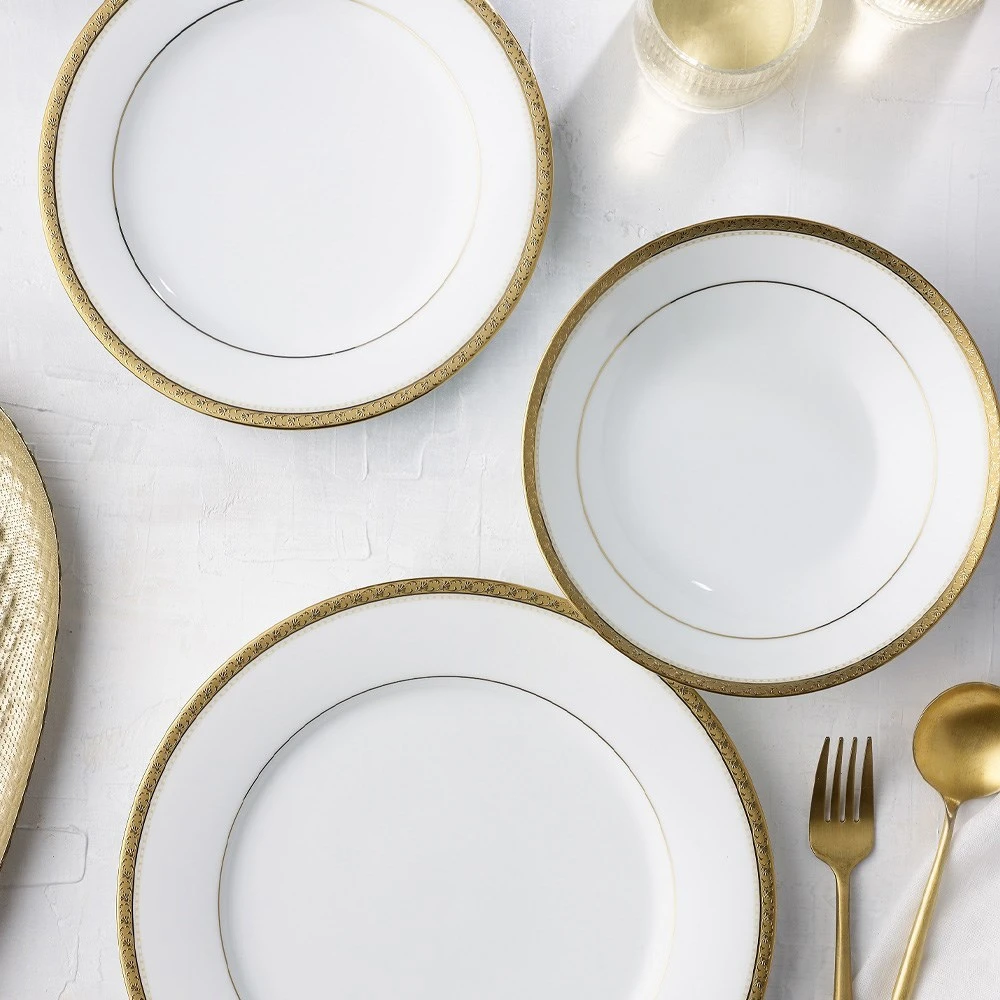 Noritake Charlotta 12 Piece Dinner Set Gold 6 Noritake Charlotta 12 Piece Dinner Set Gold - Image 4